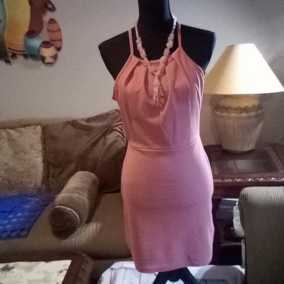 Dress - Picture 1 of 3